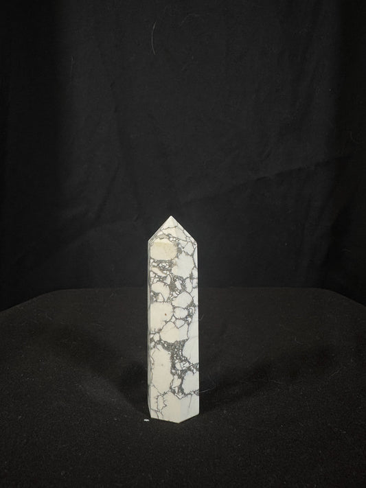 Howlite tower