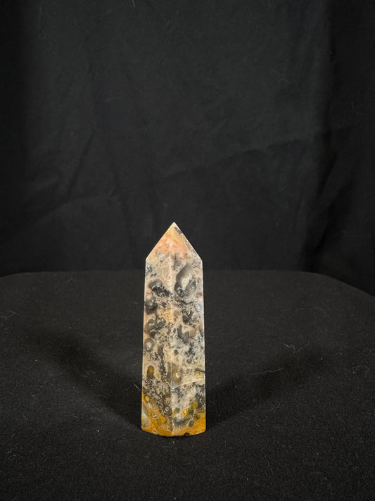 Crazy lace agate tower